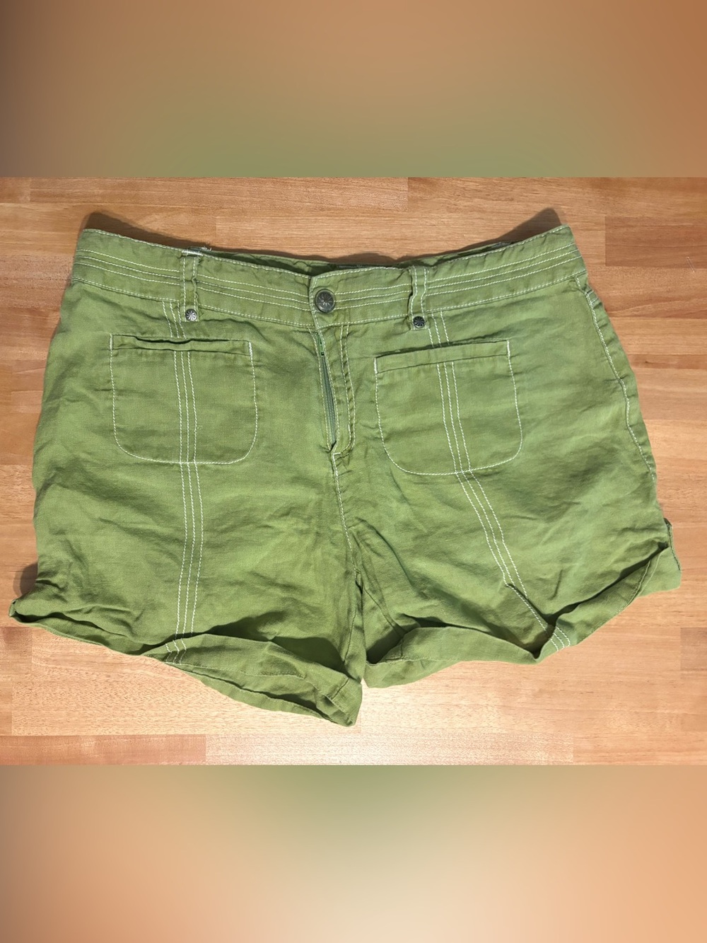 Green 100% linen athleta shorts size 8